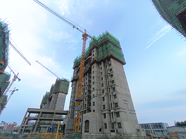 5月份11#楼17层建设中.jpg