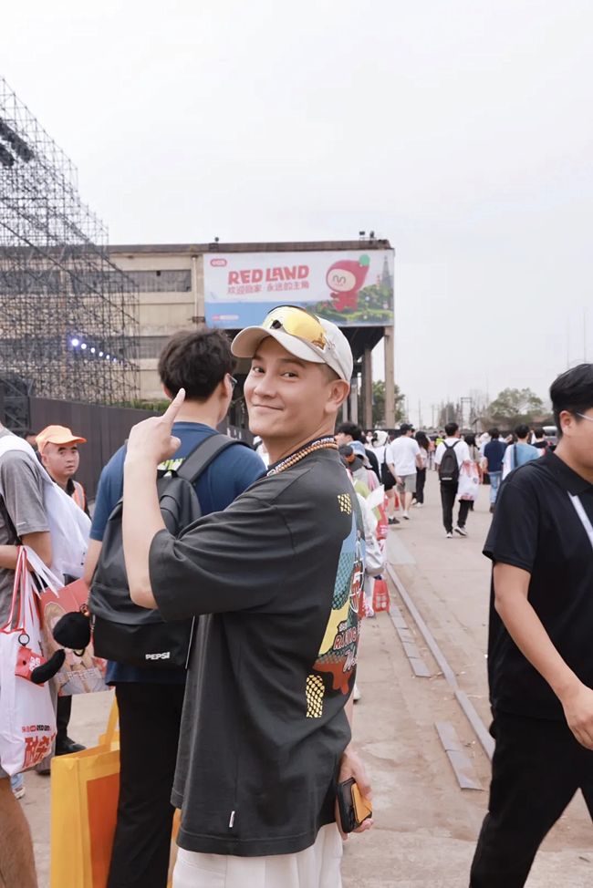 丁子峻导演闪现Redland活动，为大银幕二次元冒险预热