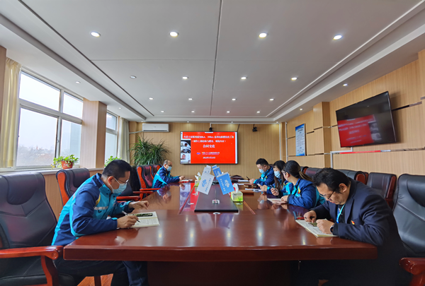 让“志愿红”与“战疫白”交织出最严密的战役防线