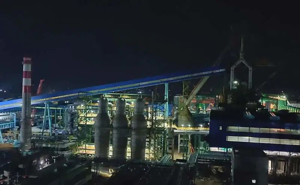 立鸿鹄之志 铸时代风骨