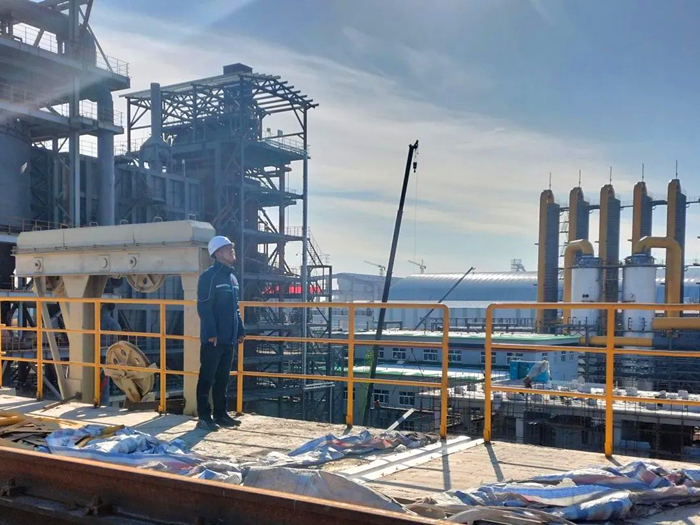 工程建设“老兵”：勇于攻坚，善打硬仗