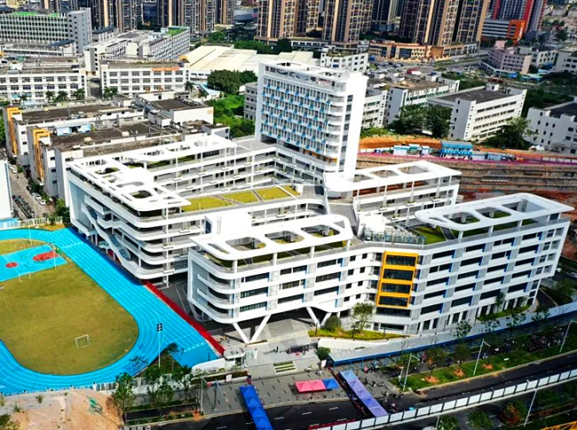 家门口就学 幸福感“加码”