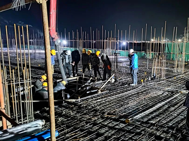 不惧严寒 打响冬季施工“攻坚战”